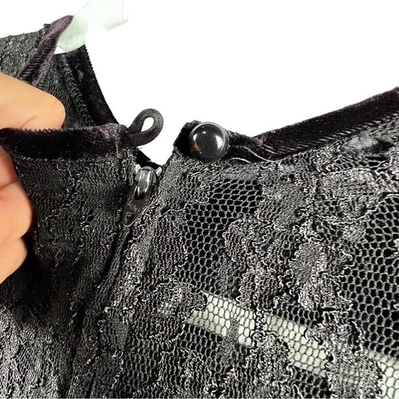 JUMP Apparel Co. Black Velvet Lace Fit & Flare Dress Size 9/10 Sweetheart Bodice - Picture 9 of 15